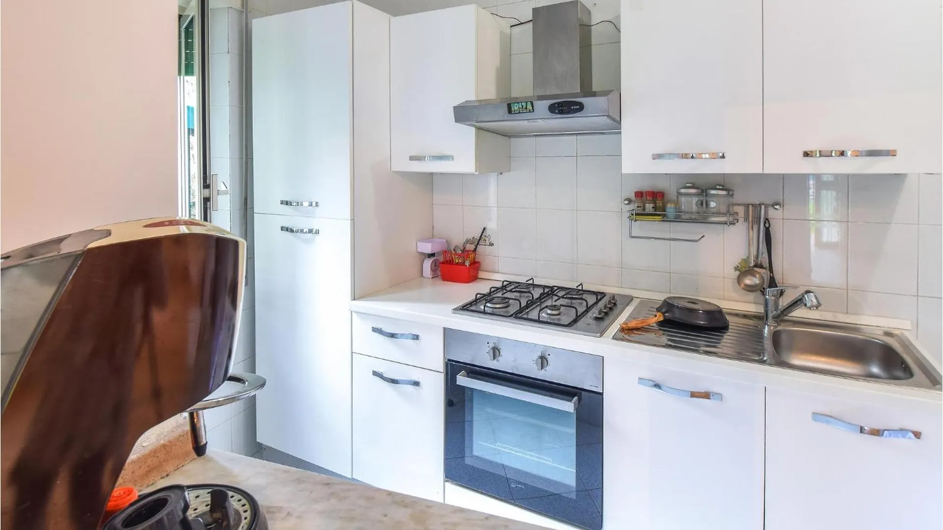2 Bedroom Cozy Apartment In Napoli 0*, Naples Italy