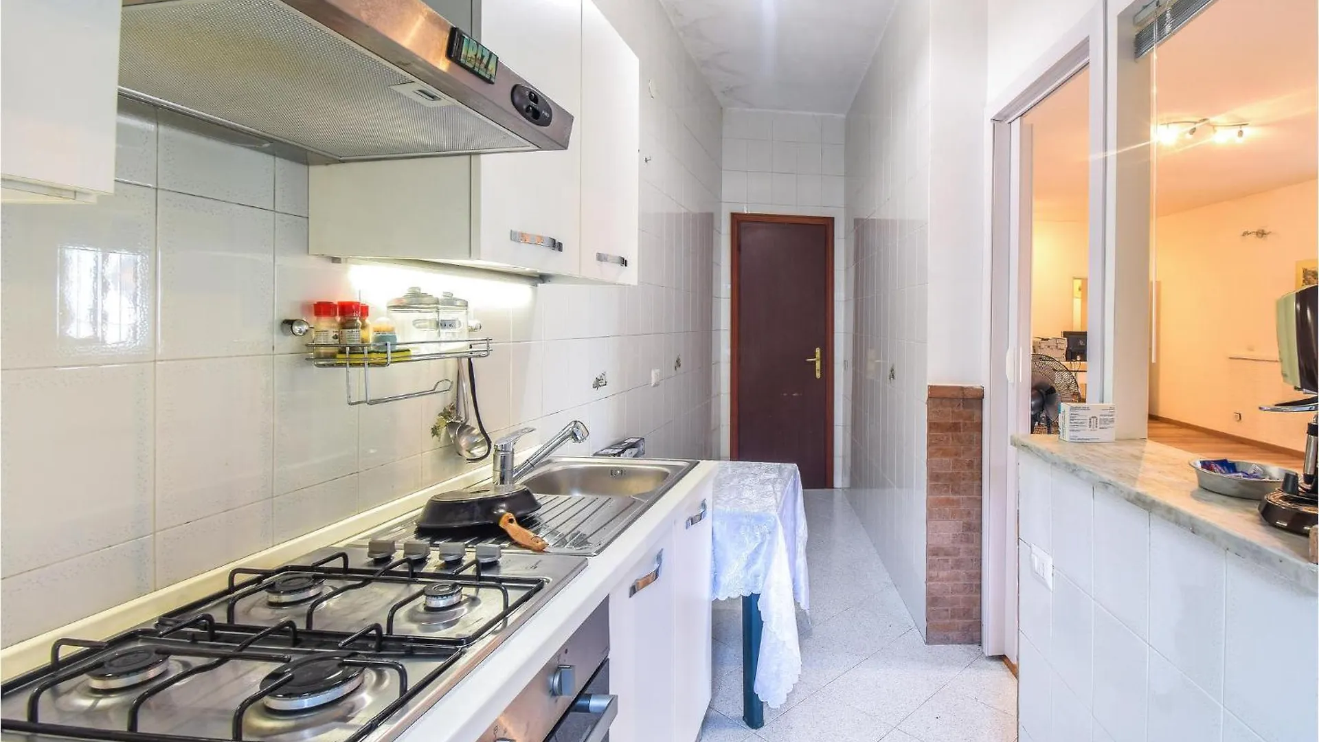 2 Bedroom Cozy Apartment In Napoli Vakantiehuis Napels